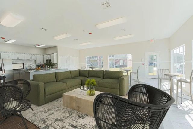 11111 W Montgomery Road 522, Houston, TX 77088