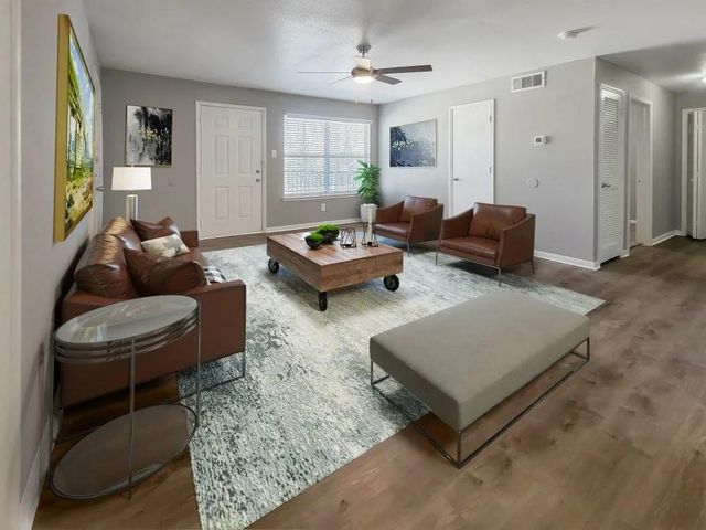 11111 W Montgomery Road 522, Houston, TX 77088