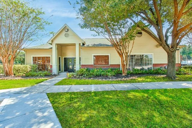 11111 W Montgomery Road 522, Houston, TX 77088
