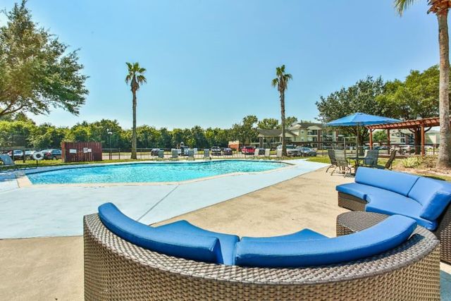 11111 W Montgomery Road 522, Houston, TX 77088