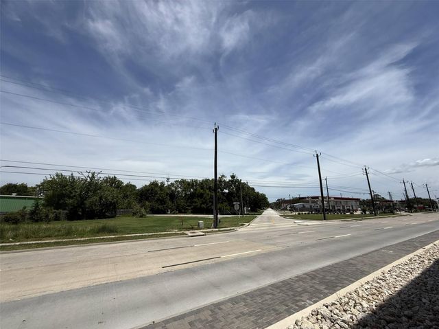 1400 Bayport Boulevard, Seabrook, TX 77586