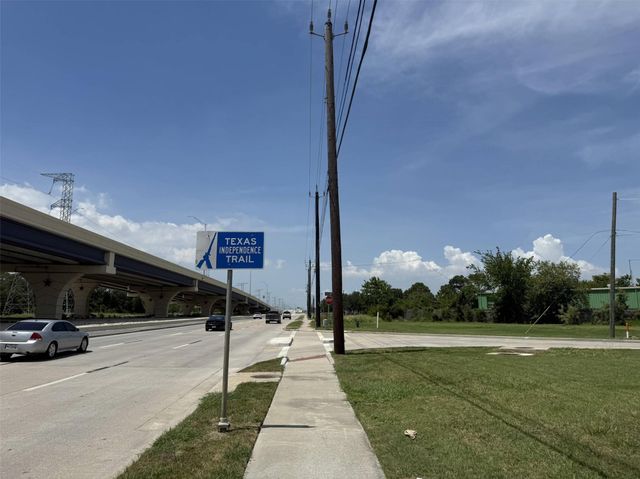 1400 Bayport Boulevard, Seabrook, TX 77586