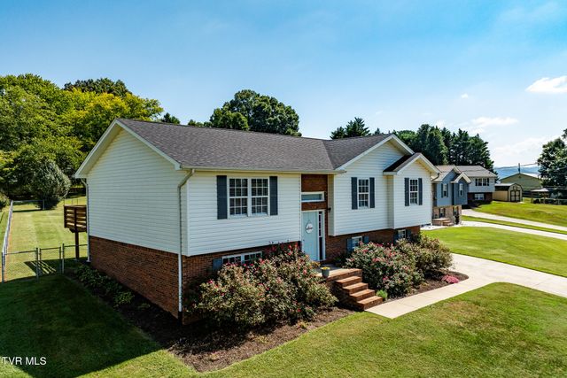 203 Falconview Drive, Church Hill, TN 37642