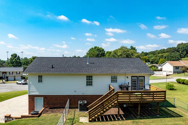 203 Falconview Drive, Church Hill, TN 37642