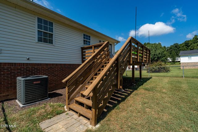203 Falconview Drive, Church Hill, TN 37642