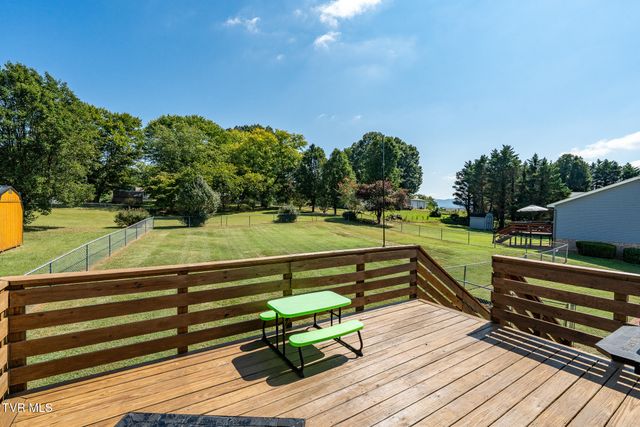 203 Falconview Drive, Church Hill, TN 37642