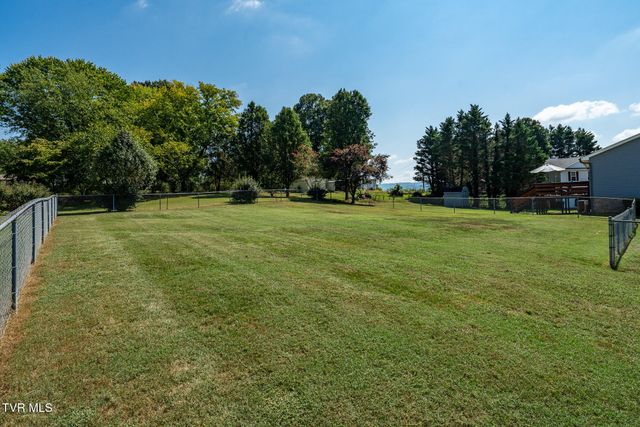 203 Falconview Drive, Church Hill, TN 37642