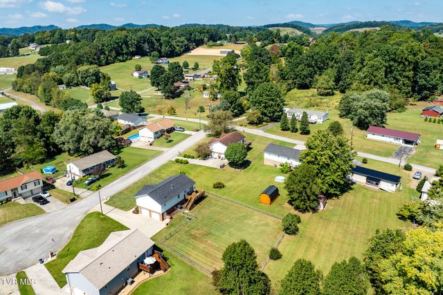 203 Falconview Drive, Church Hill, TN 37642