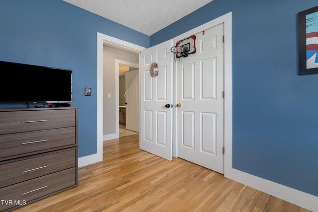 203 Falconview Drive, Church Hill, TN 37642