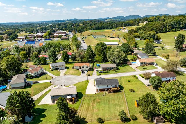 203 Falconview Drive, Church Hill, TN 37642