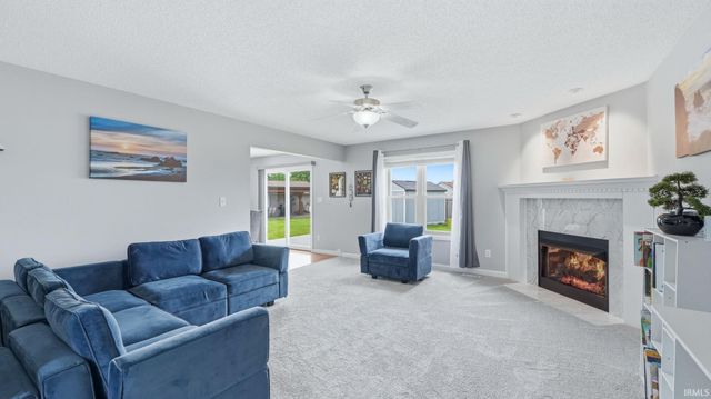 5021 Clovedale Drive, Woodburn, IN 46797