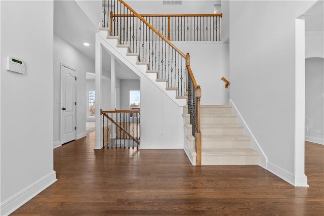 1409 SE Woodbine Drive, Blue Springs, MO 64014