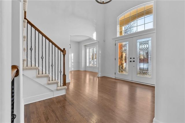 1409 SE Woodbine Drive, Blue Springs, MO 64014