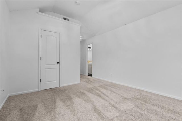 1409 SE Woodbine Drive, Blue Springs, MO 64014