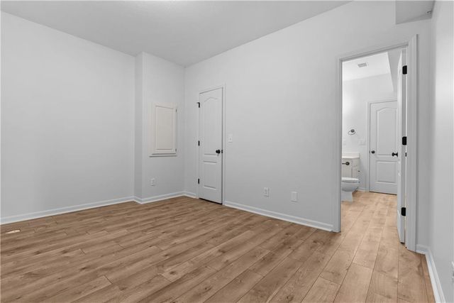 1409 SE Woodbine Drive, Blue Springs, MO 64014