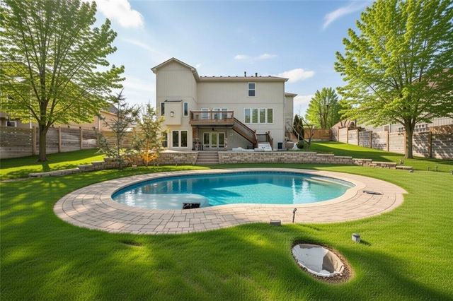 1409 SE Woodbine Drive, Blue Springs, MO 64014