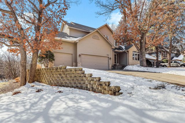 13037 Hialeah Path, Apple Valley, MN 55124