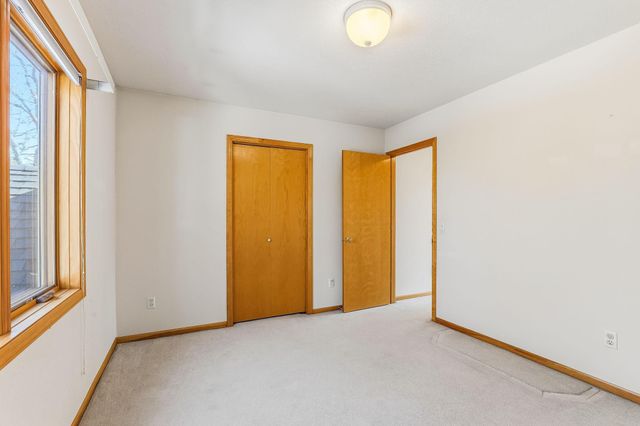 13037 Hialeah Path, Apple Valley, MN 55124