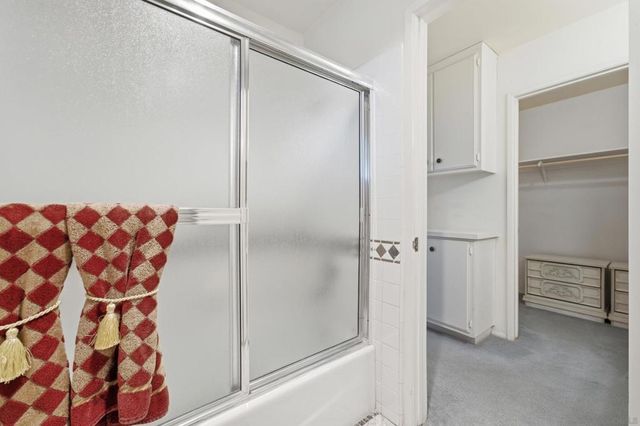 3902 N Vista Campana 9, Oceanside, CA 92057