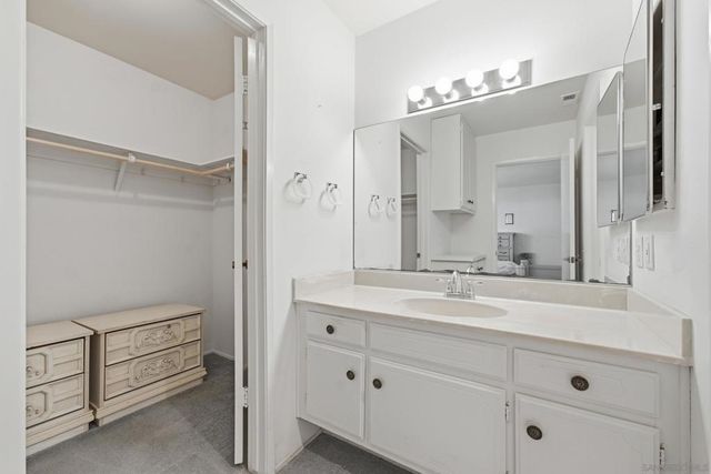 3902 N Vista Campana 9, Oceanside, CA 92057