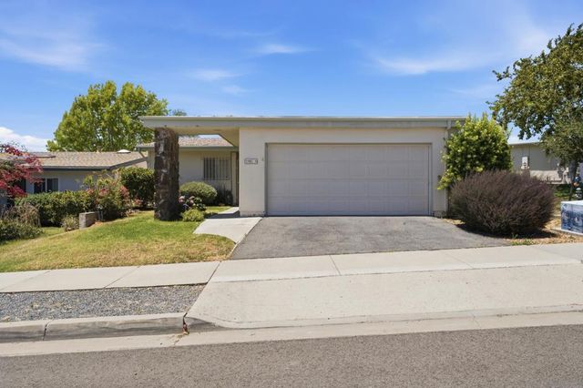 3902 N Vista Campana 9, Oceanside, CA 92057