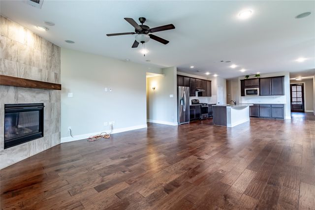 1609 Cedar Crest Drive, Forney, TX 75126