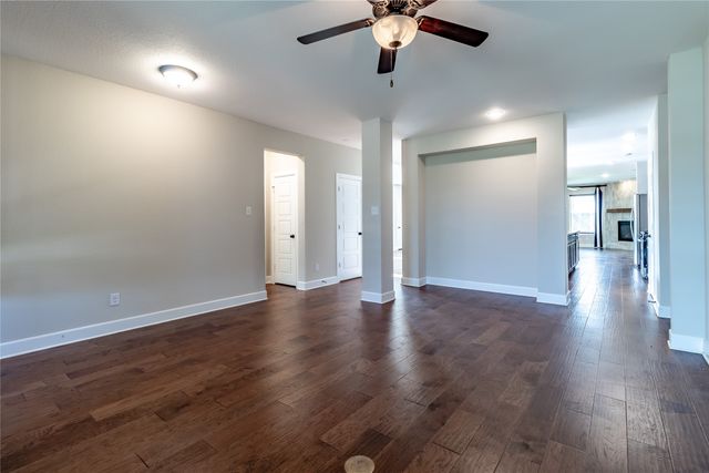 1609 Cedar Crest Drive, Forney, TX 75126