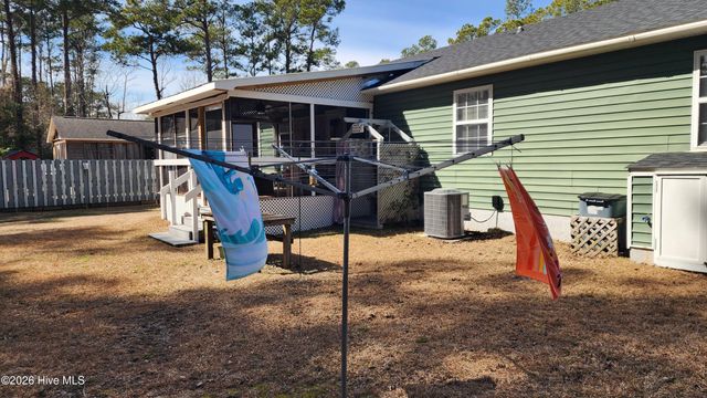 782 Straits Road, Gloucester, NC 28528
