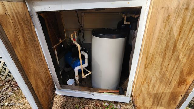 782 Straits Road, Gloucester, NC 28528