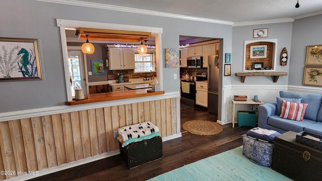 782 Straits Road, Gloucester, NC 28528