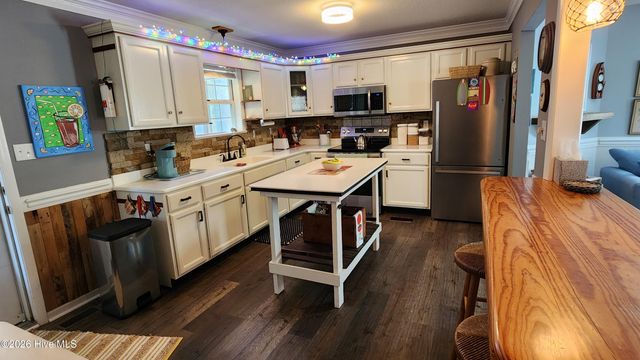 782 Straits Road, Gloucester, NC 28528