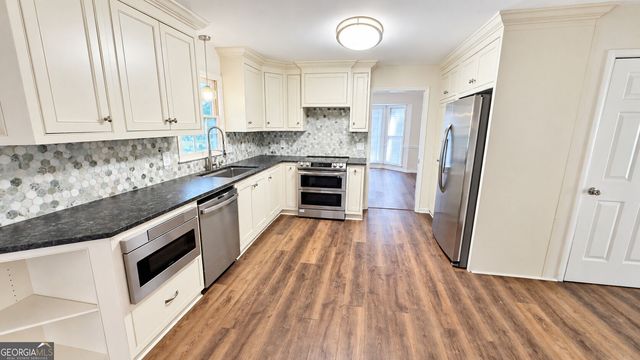 2077 Signal Ridge Chase NW, Kennesaw, GA 30152