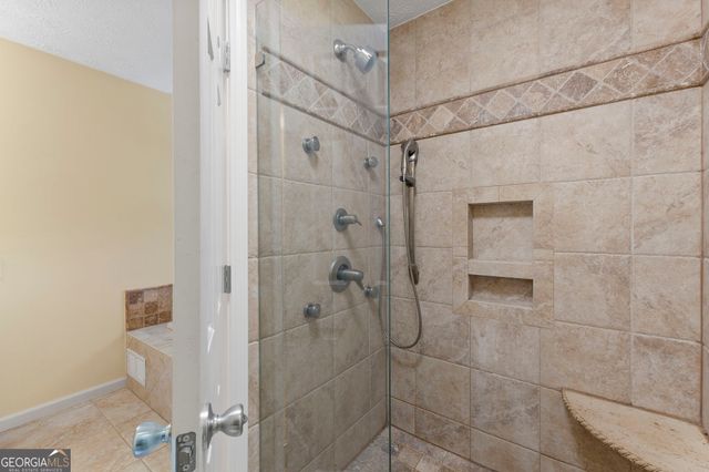 2077 Signal Ridge Chase NW, Kennesaw, GA 30152