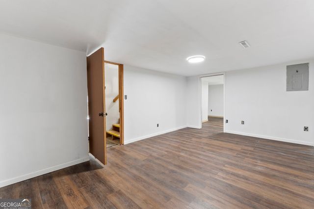 2077 Signal Ridge Chase NW, Kennesaw, GA 30152