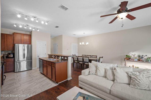 2550 Revolution Street 104, Melbourne, FL 32935