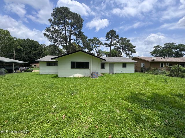 3327 Casa Grande Circle, Jackson, MS 39209