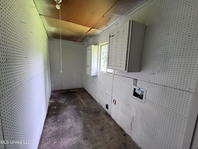 3327 Casa Grande Circle, Jackson, MS 39209