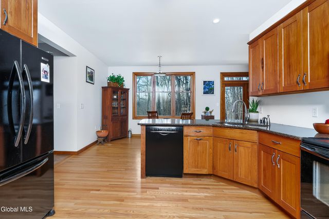 2491 Brookview Road, Castleton-on-hudson, NY 12033