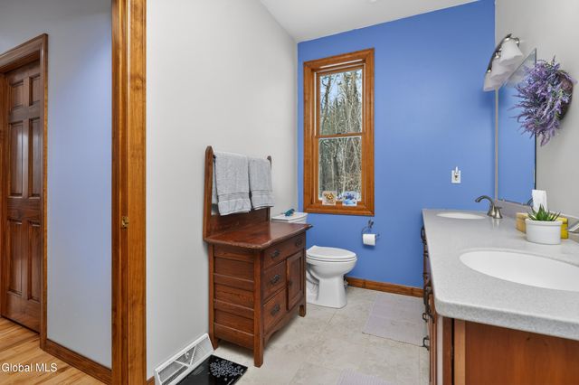 2491 Brookview Road, Castleton-on-hudson, NY 12033