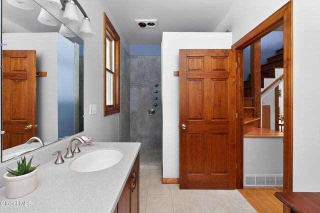 2491 Brookview Road, Castleton-on-hudson, NY 12033