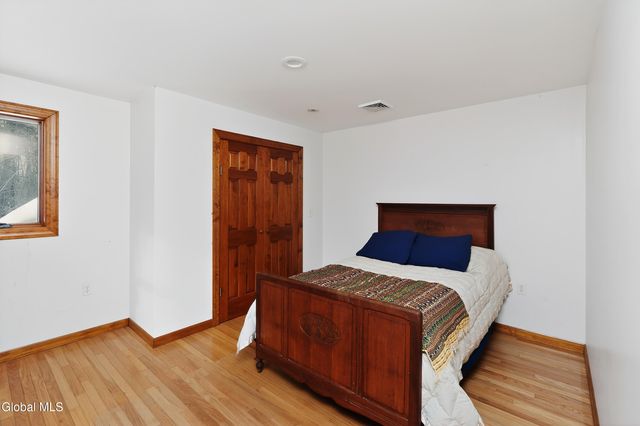 2491 Brookview Road, Castleton-on-hudson, NY 12033