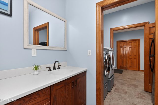 2491 Brookview Road, Castleton-on-hudson, NY 12033