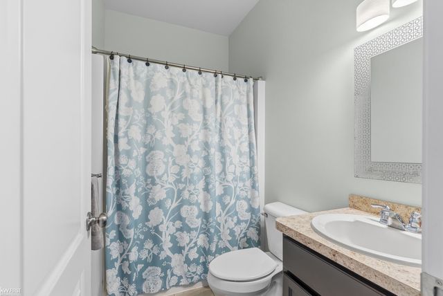 16432 Silver Landings Drive, Fenton, MI 48430