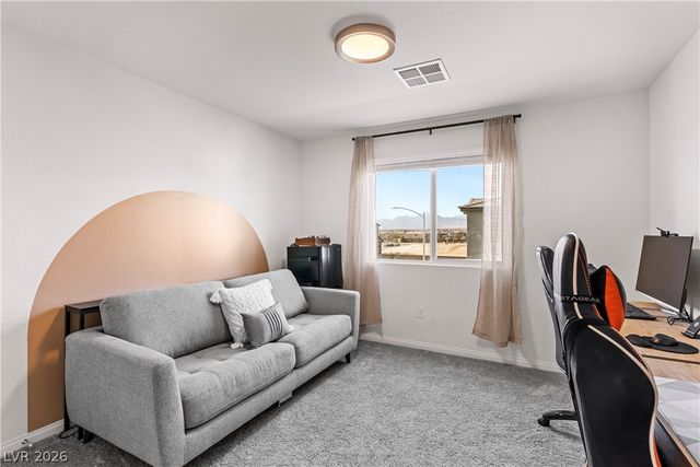 6936 Skyline Blue Street, North Las Vegas, NV 89086