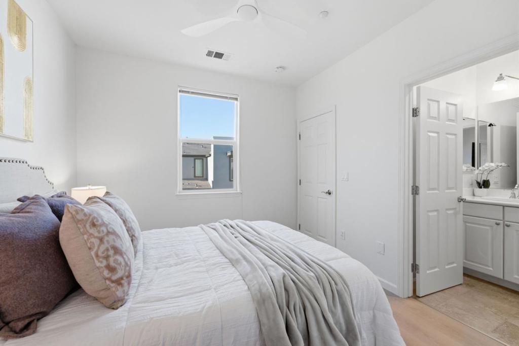Image 26 of property listing at 359 Bautista Place, San Jose, CA 95126
