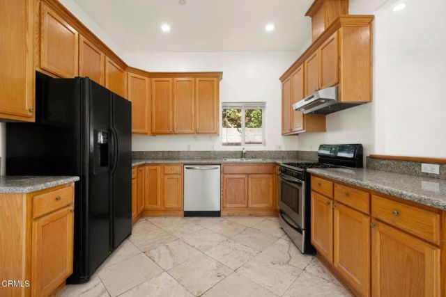 3211 Kenneth Drive, Los Angeles, CA 90032