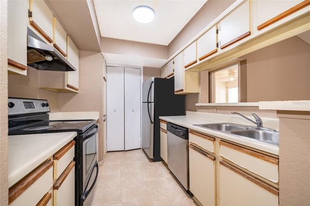 4367 THORNBRIAR LANE 206, Orlando, FL 32822