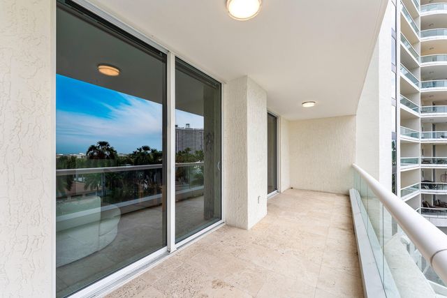 6000 Island Boulevard 604, Aventura, FL 33160