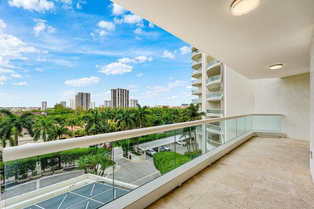 6000 Island Boulevard 604, Aventura, FL 33160
