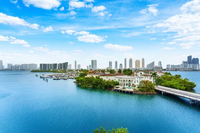 6000 Island Boulevard 604, Aventura, FL 33160